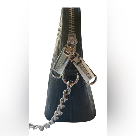 Steve Madden Black Crossbody Bag Silver Tone Hardware Structured Rectangle Purse - Picture 2 of 7